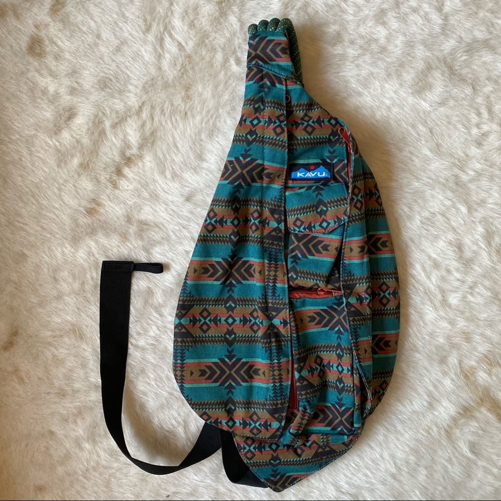 NWOT Kavu rope bag sling crossbody Aztec design blue red green classic